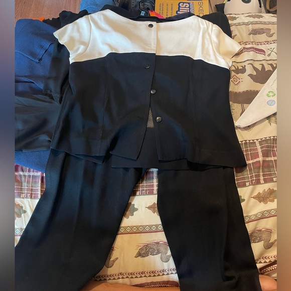 black and white pantsuit - Picture 1 of 1